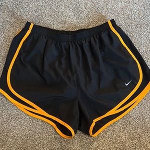 Nike running short